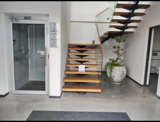 156M² MEDICAL SUITE RENTED IN WALMER